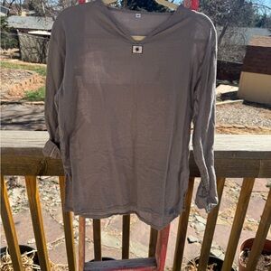 Lagenlook lightweight top